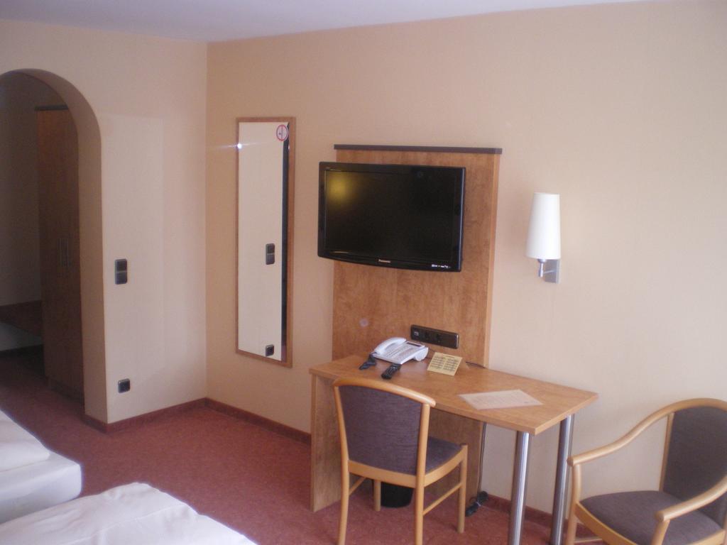 Hotel Gasthof Kaesser Ansbach Luaran gambar