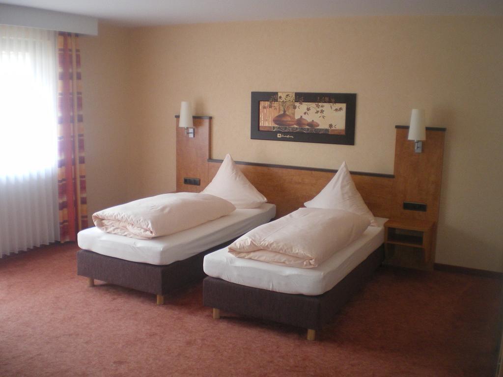 Hotel Gasthof Kaesser Ansbach Luaran gambar