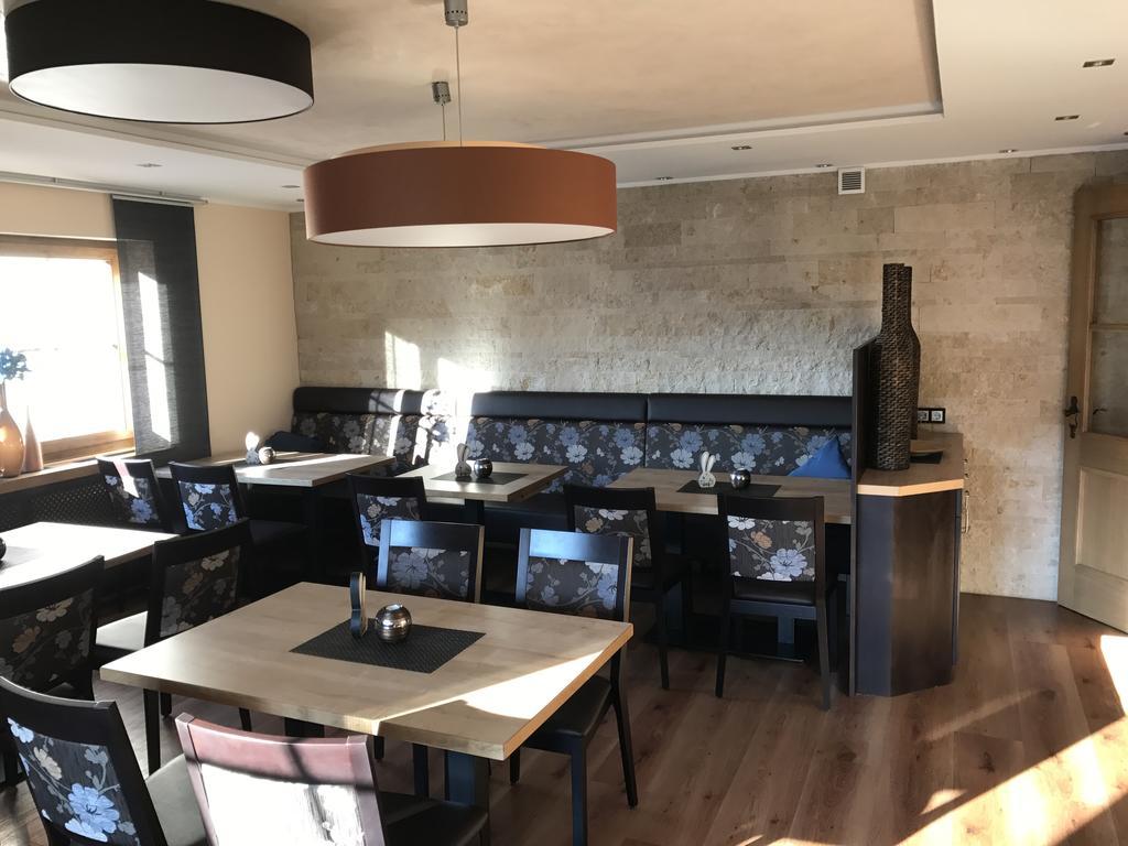 Hotel Gasthof Kaesser Ansbach Luaran gambar