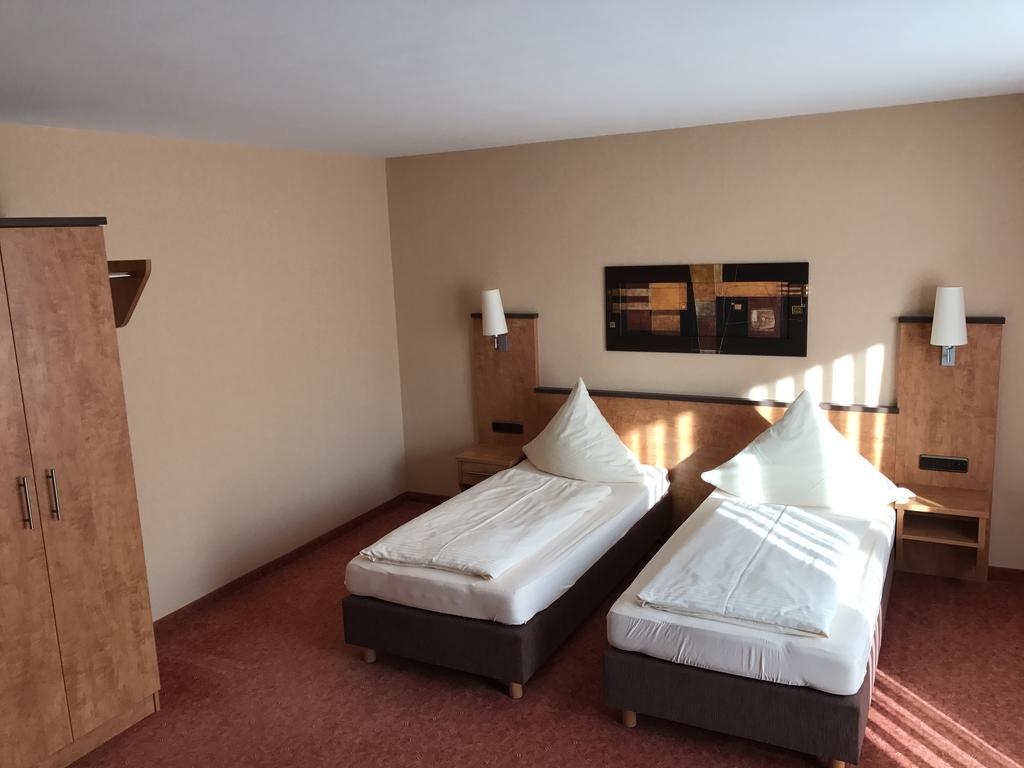 Hotel Gasthof Kaesser Ansbach Luaran gambar