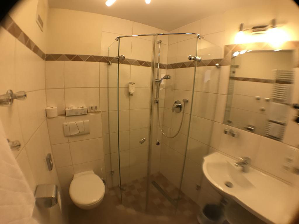 Hotel Gasthof Kaesser Ansbach Luaran gambar